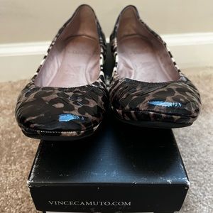 Vince Camuto flats